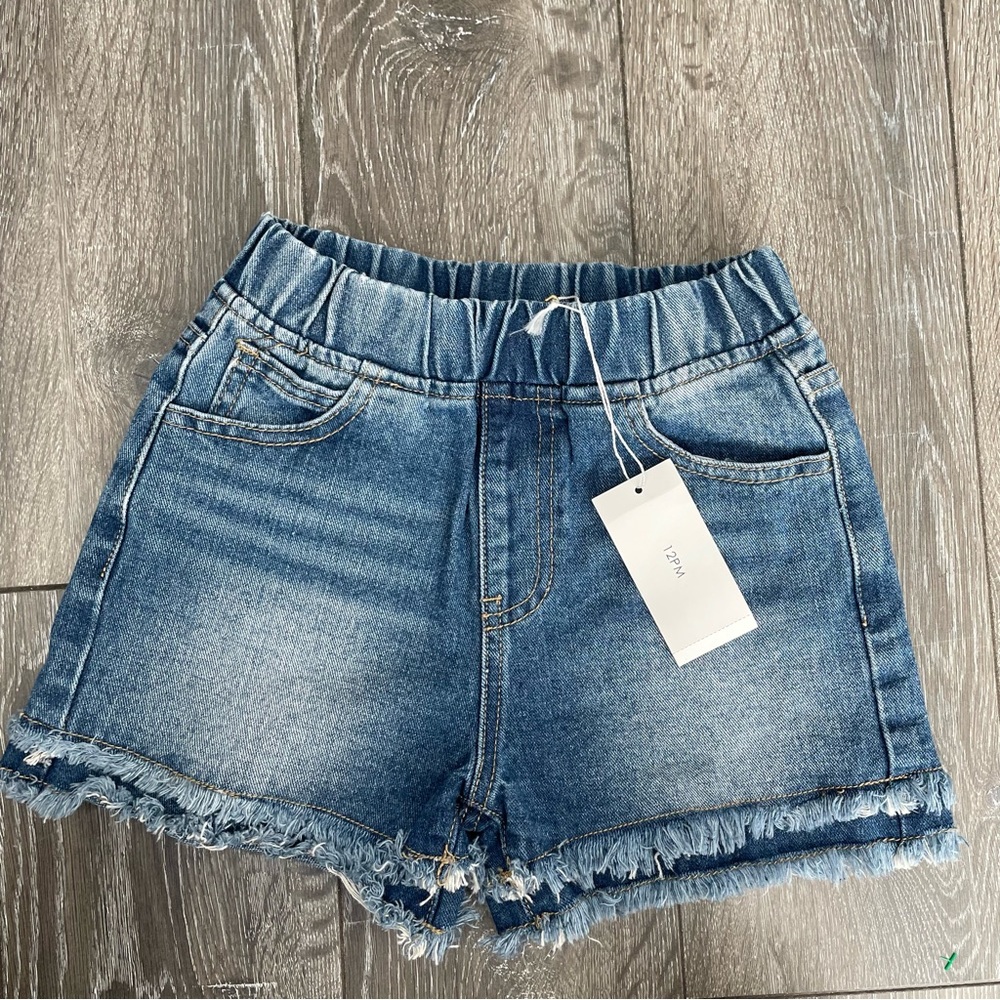 12 pm girls cut off denim shorts raw hem elastic waist size medium 6/7 NEW